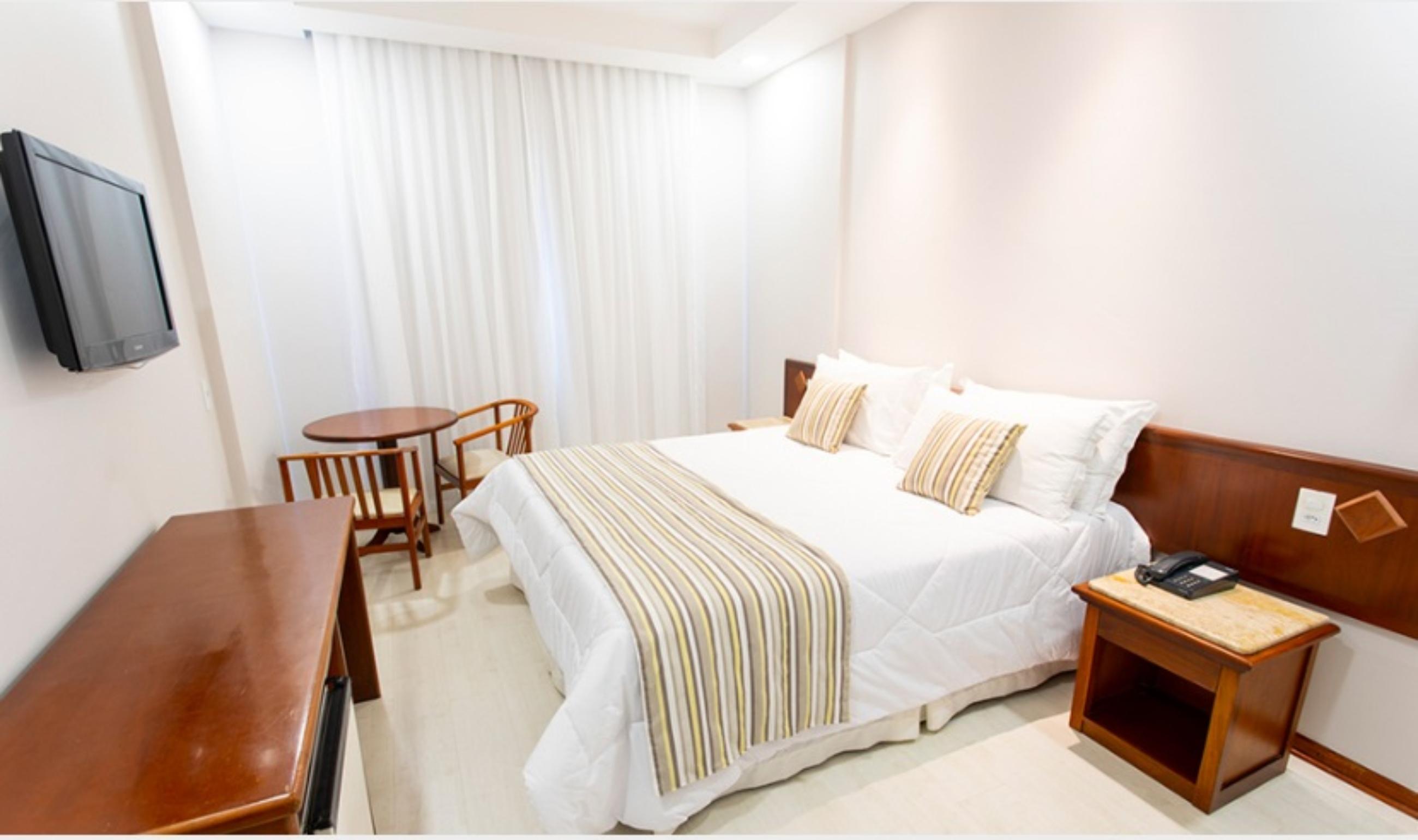 Hotel Carlton Plaza Poços de Caldas المظهر الخارجي الصورة
