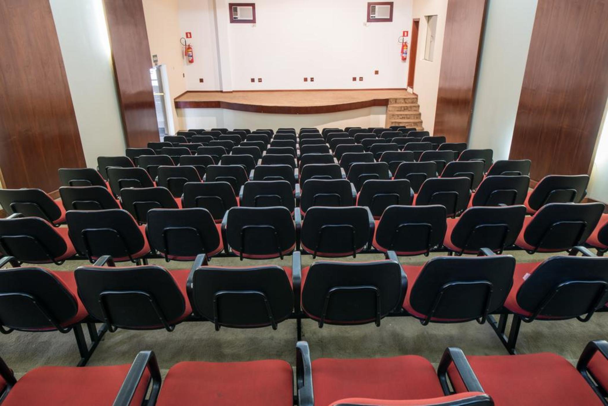 Hotel Carlton Plaza Poços de Caldas المظهر الخارجي الصورة