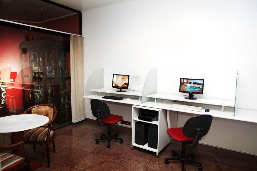 Hotel Carlton Plaza Poços de Caldas المظهر الخارجي الصورة